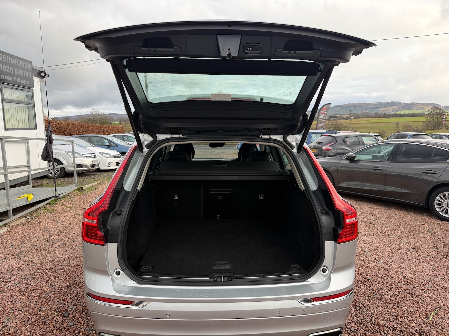 Used Volvo XC60 2018 for sale - 77533639: Photo 7