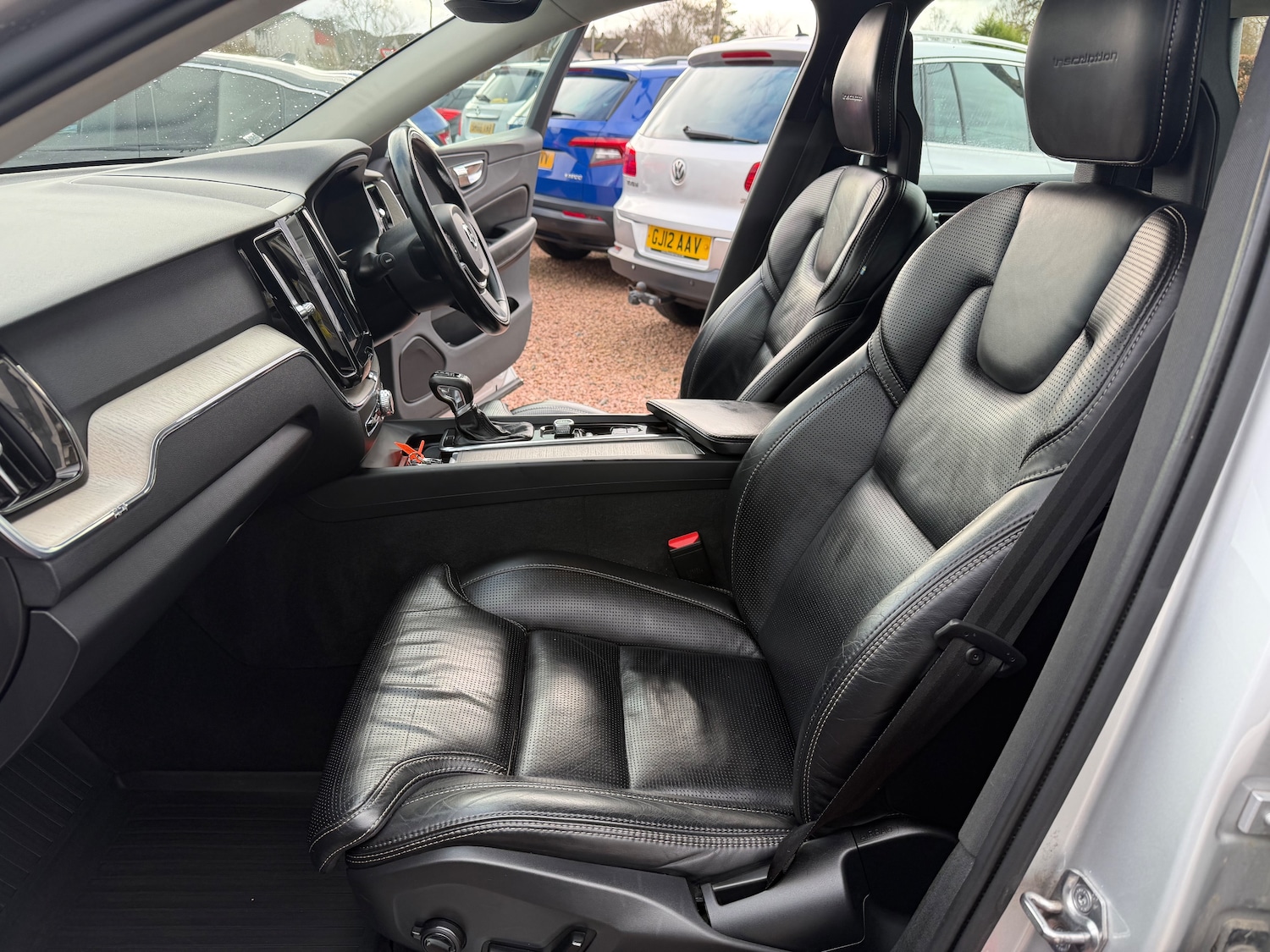 Used Volvo XC60 2018 for sale - 77533639: Photo 9