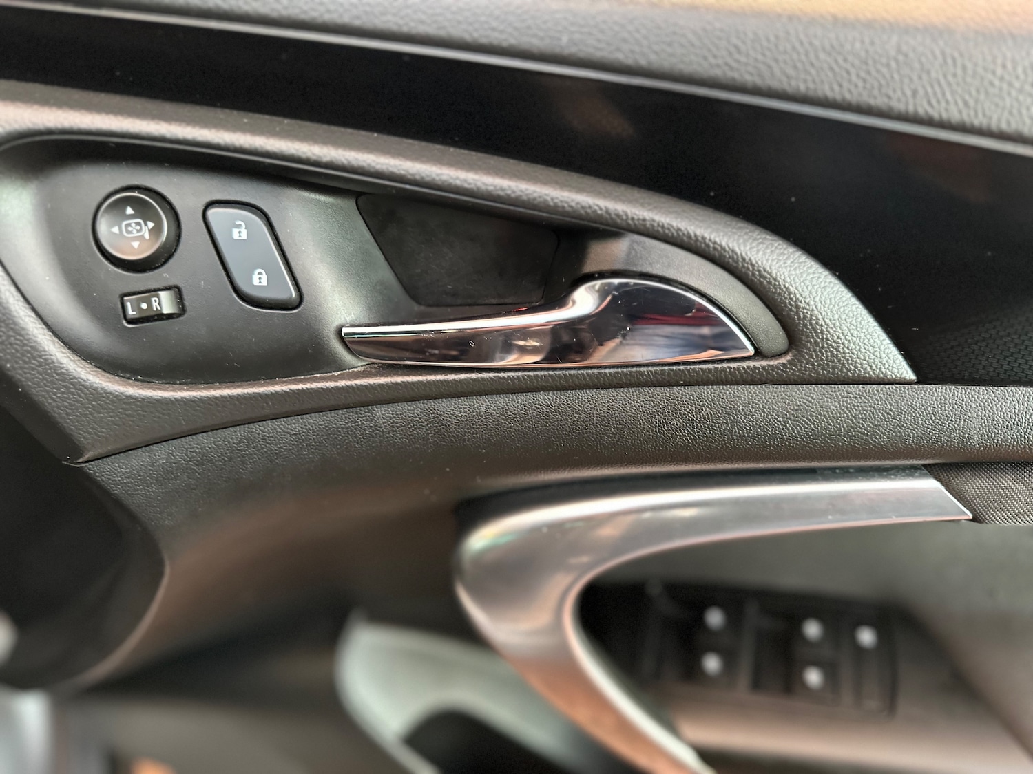 Used Vauxhall Insignia 2016 for sale - 76641662: Photo 12