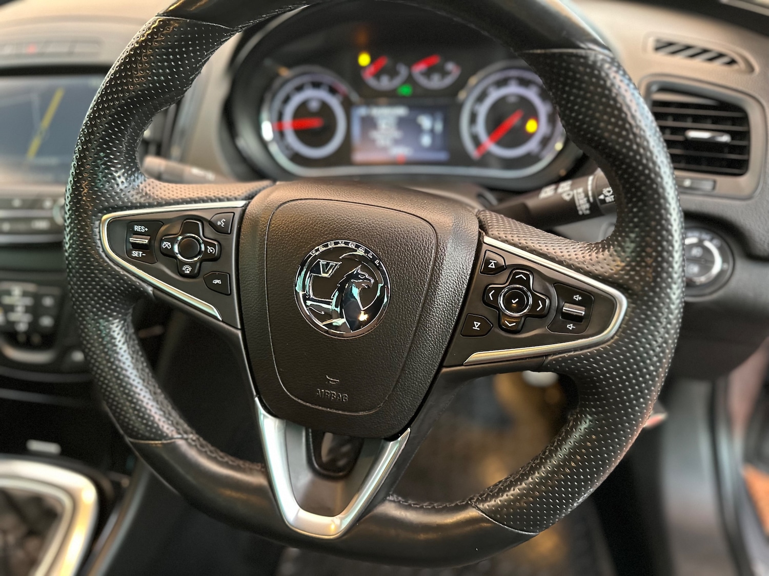 Used Vauxhall Insignia 2016 for sale - 76641662: Photo 14