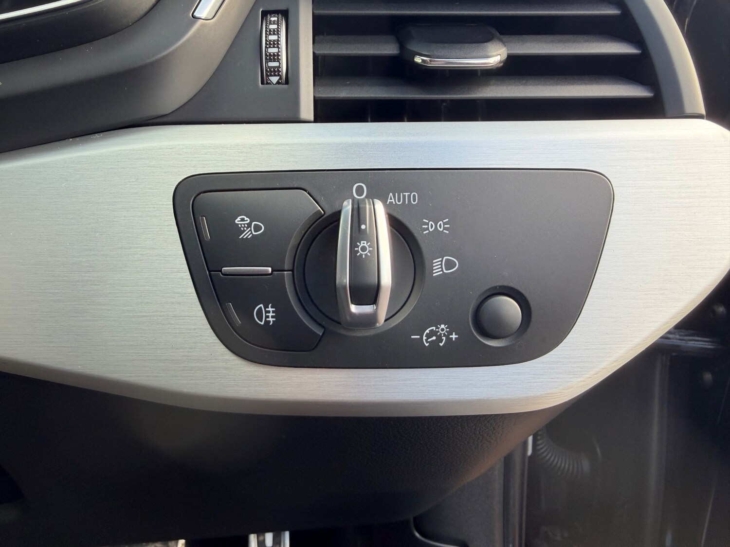 Used Audi A4 2019 for sale - 77726454: Photo 17