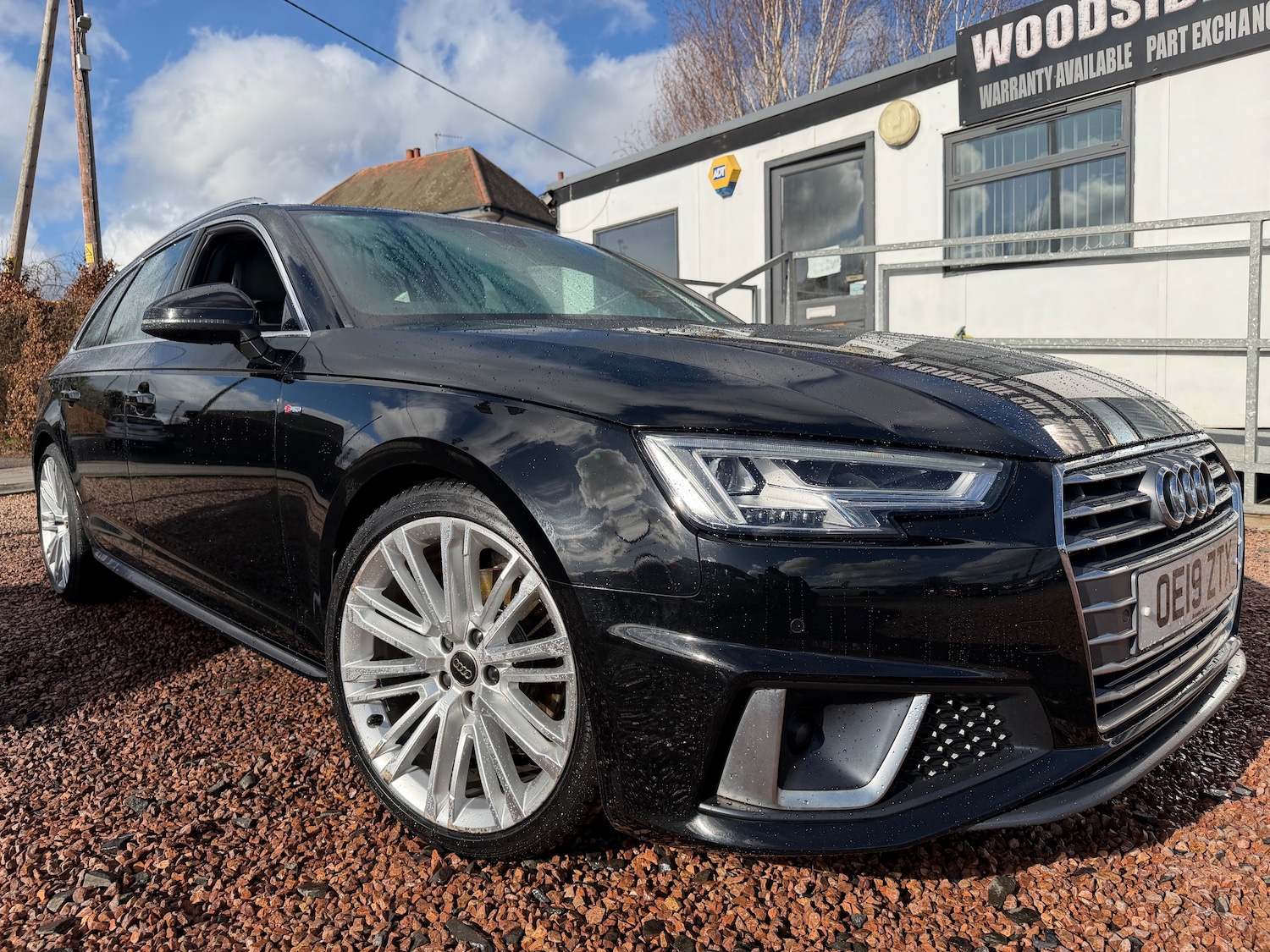 Used Audi A4 2019 for sale - 77726454: Photo 2