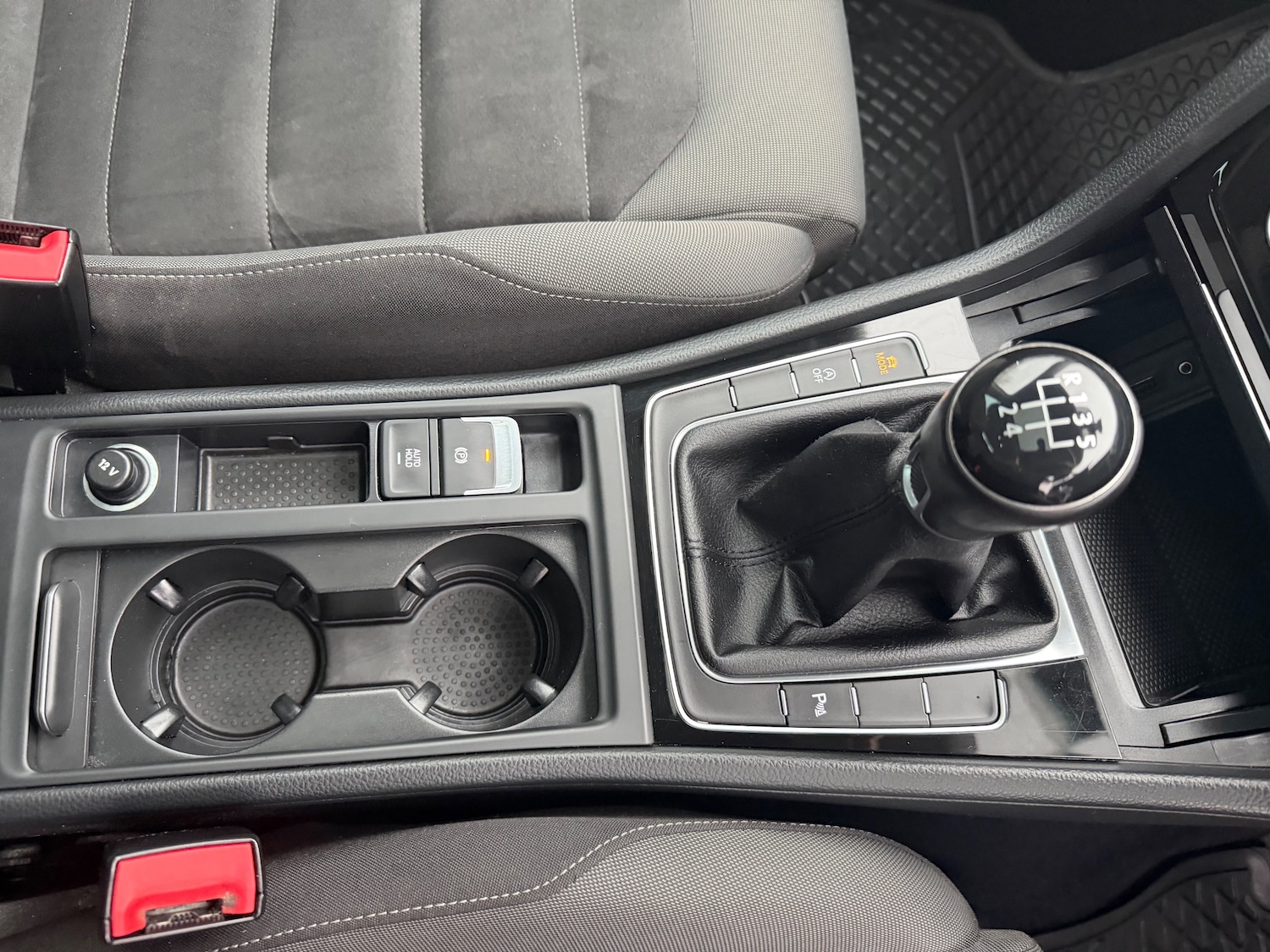 Used Volkswagen Golf 2017 for sale - 77520040: Photo 14