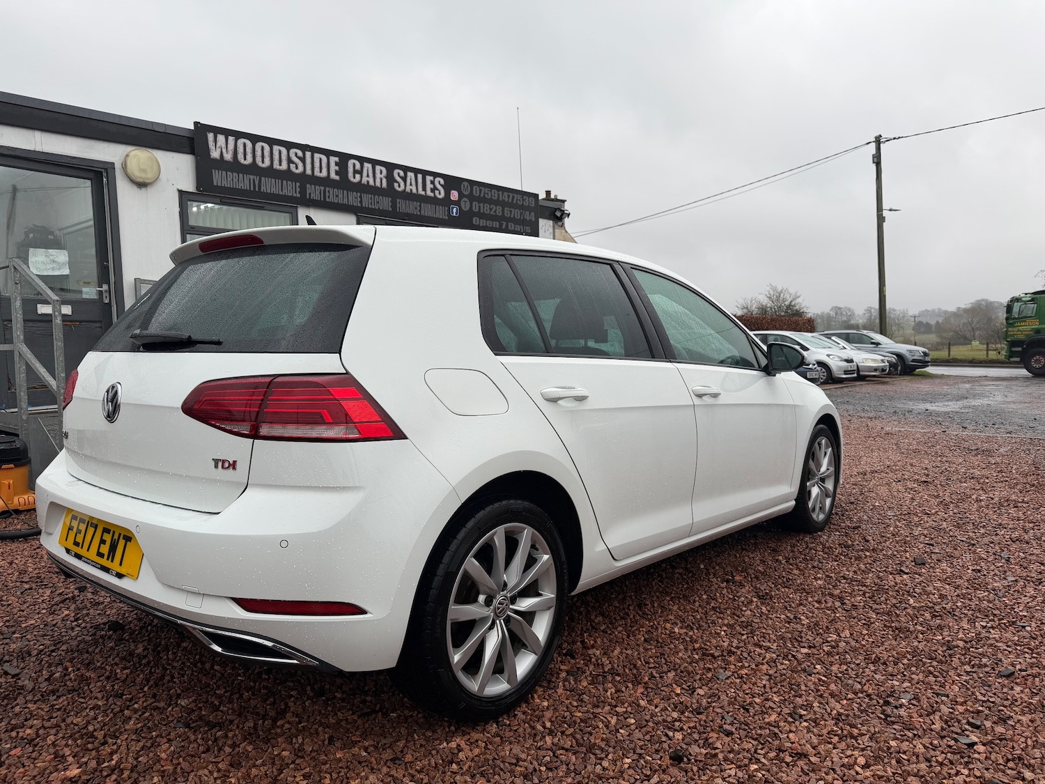 Used Volkswagen Golf 2017 for sale - 77520040: Photo 2