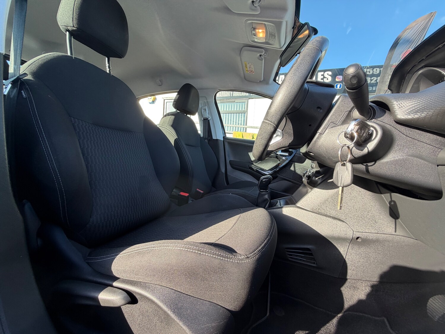 Used Peugeot 208 for sale - 77733428: Photo 14