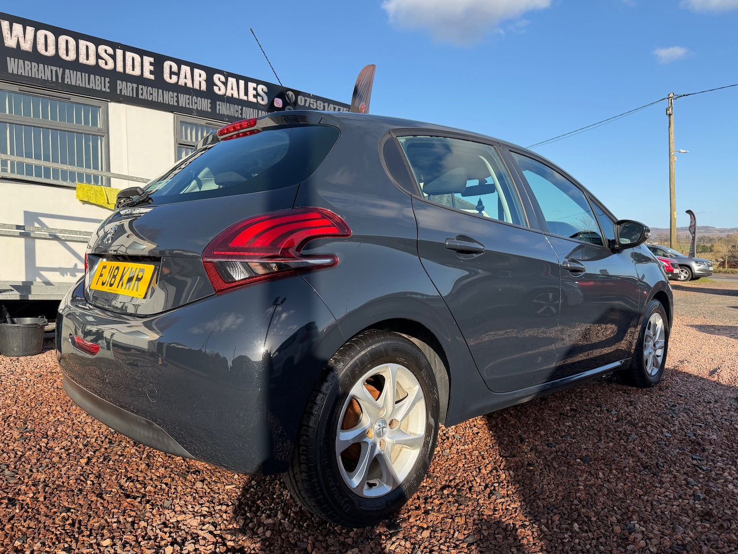 Used Peugeot 208 for sale - 77733428: Photo 2