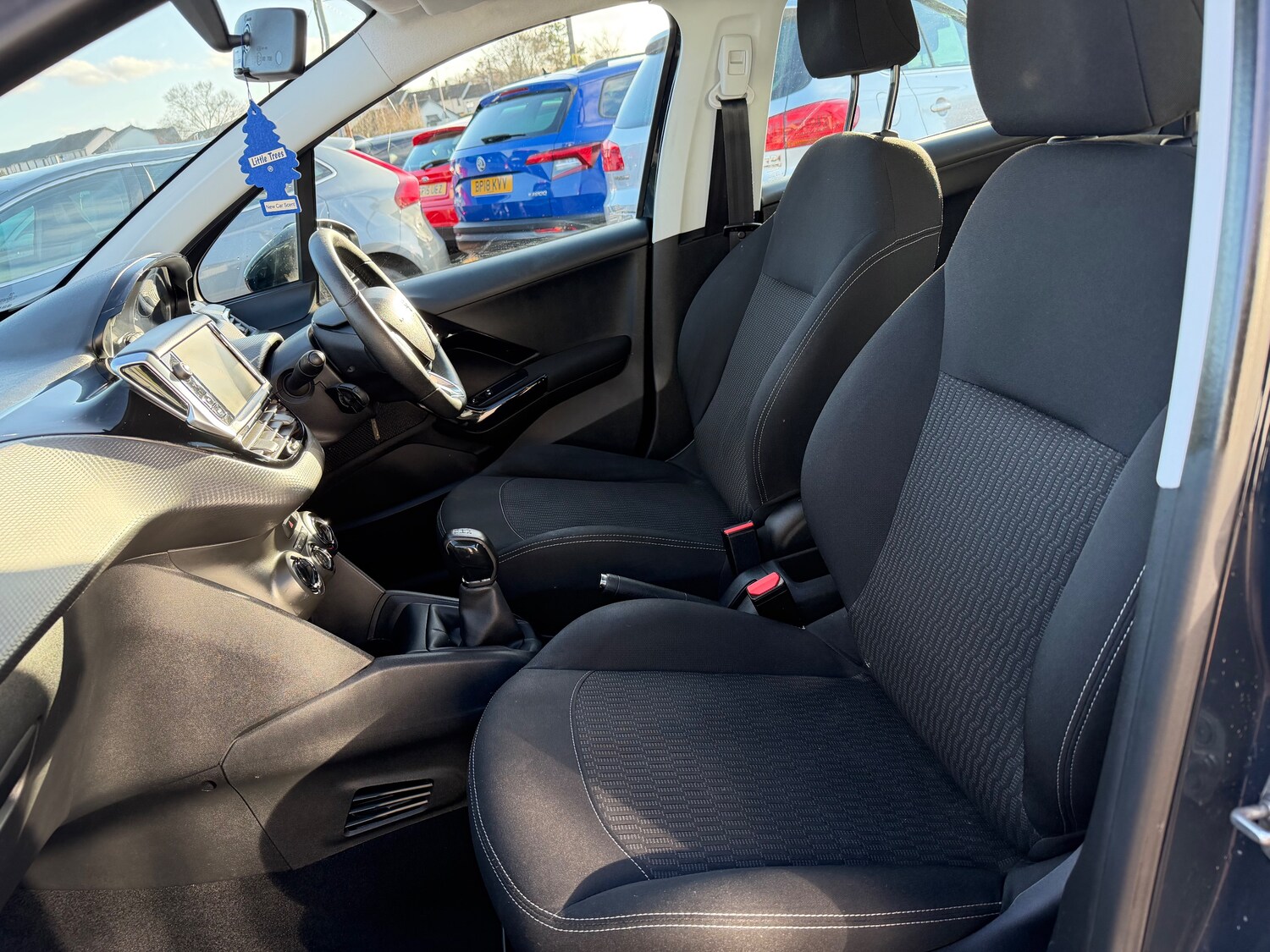 Used Peugeot 208 for sale - 77733428: Photo 8