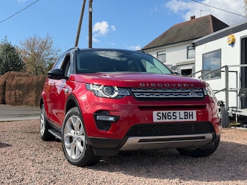 Used Land Rover Discovery Sport 2015 for sale - 78331650: Photo