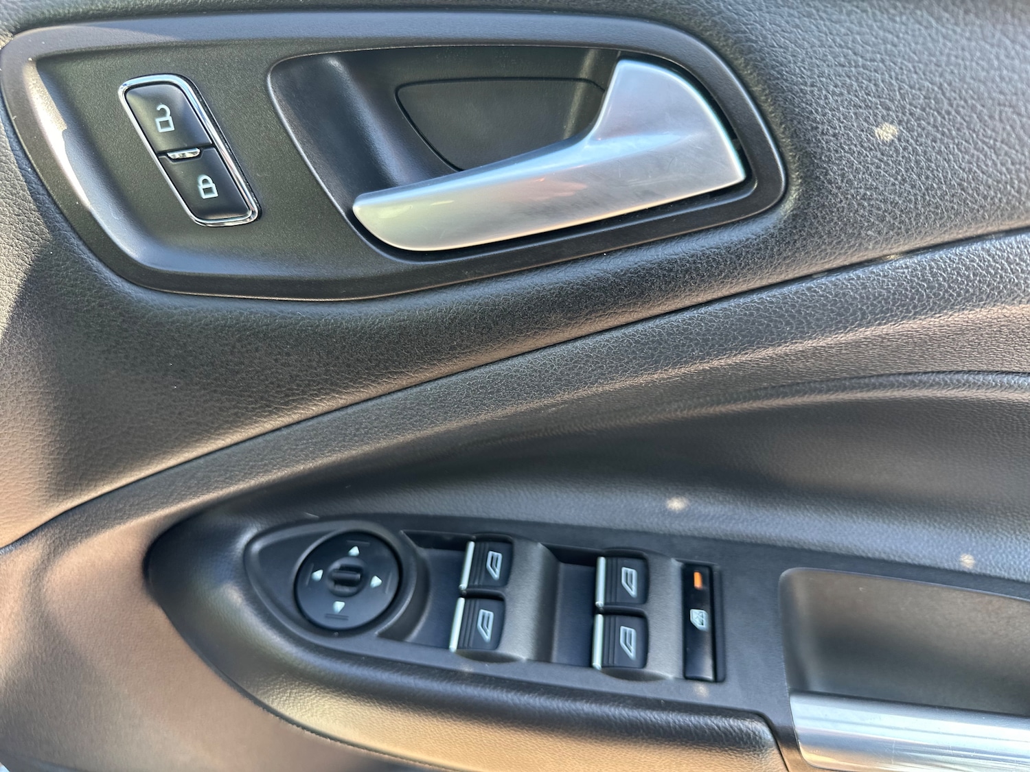 Used Ford Kuga 2016 for sale - 76405796: Photo 5