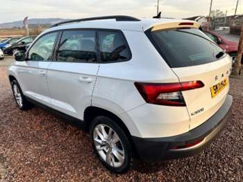 Used Kia Stonic 2020 for sale - 74747901: Photo