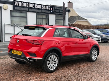 Used Volkswagen T-Roc 2020 for sale - 78134818: Photo