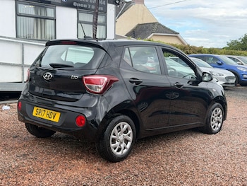 Used Hyundai i10 2017 for sale - 78591097: Photo