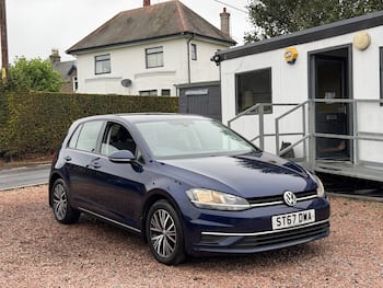 Used Volkswagen Golf 2017 for sale - 79710166: Photo