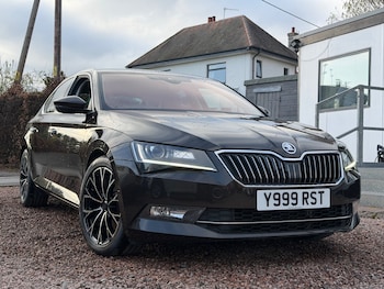 Used Skoda Superb 2019 for sale - 78383095: Photo