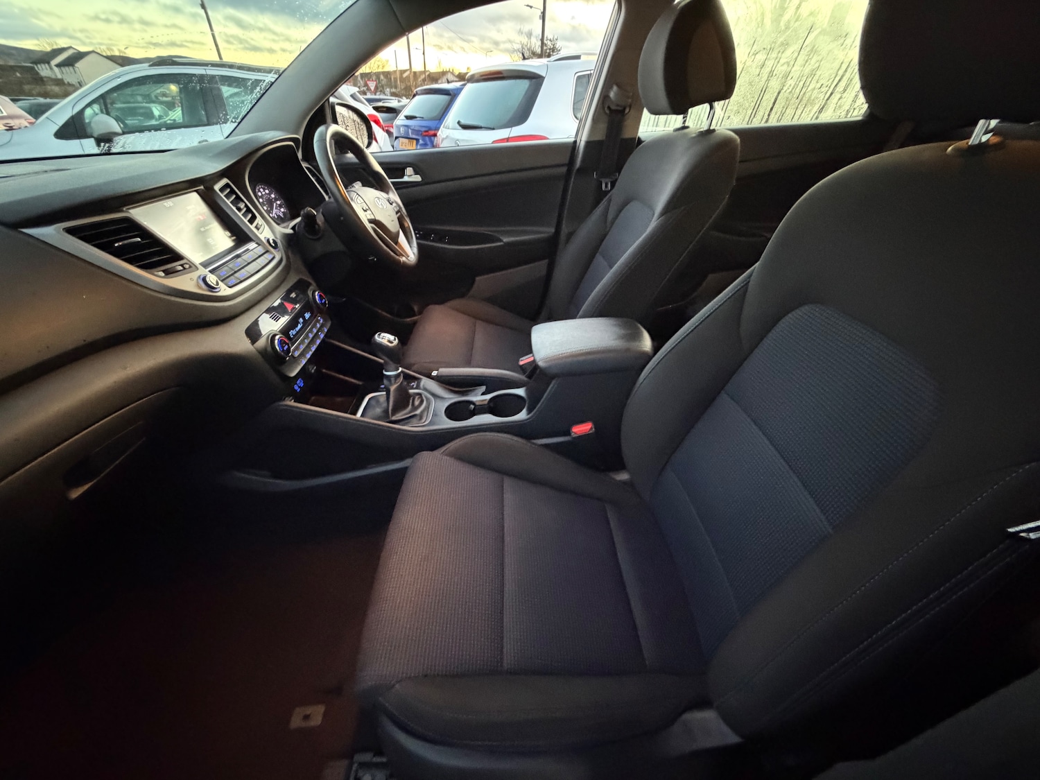 Used Hyundai TUCSON 2018 for sale - 77080123: Photo 4