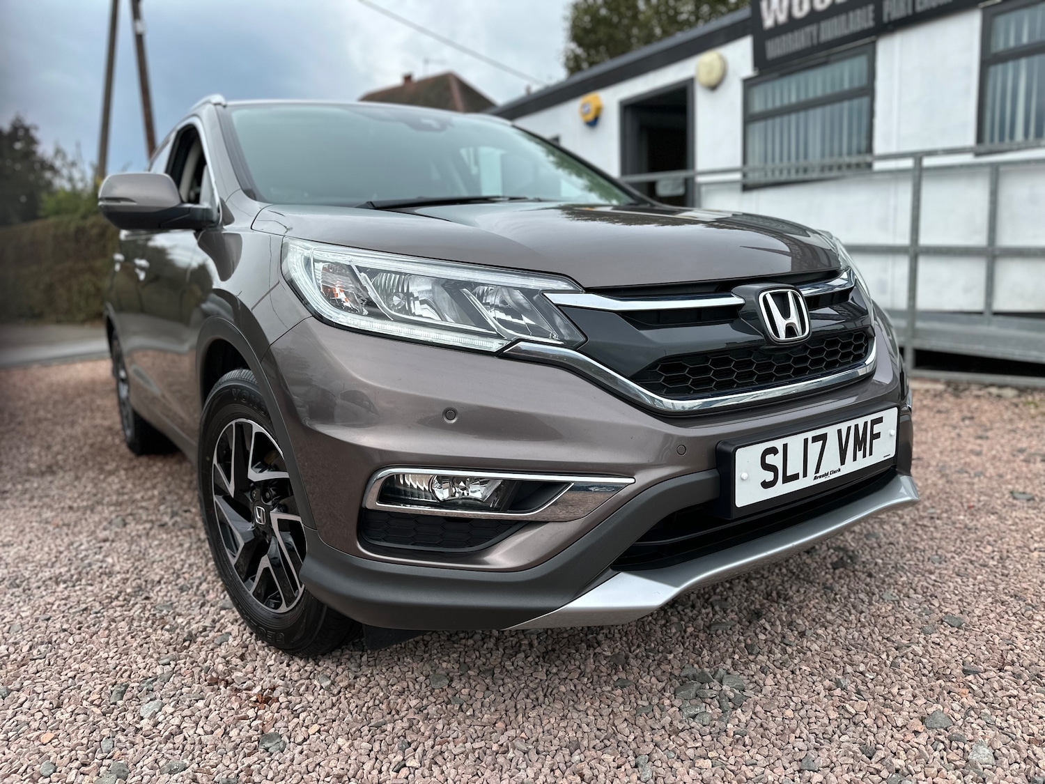 Used Honda CR-V 2017 for sale - 76087289: Photo 4