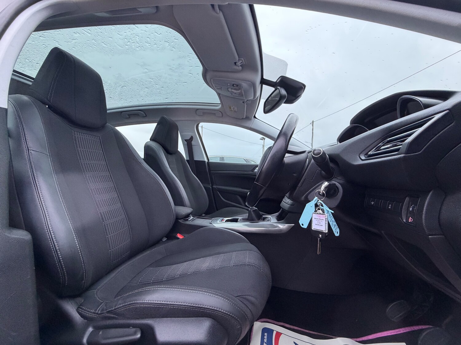 Used Peugeot 308 2018 for sale - 77726457: Photo 14