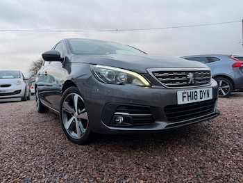 Used Peugeot 308 2018 for sale - 77726457: Photo