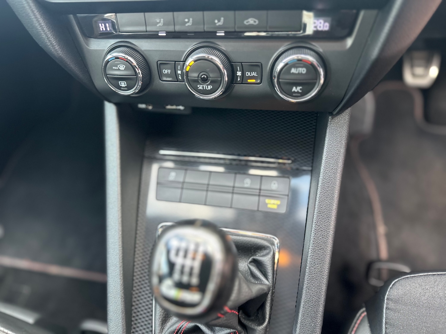 Used Skoda Octavia 2014 for sale - 76588765: Photo 11