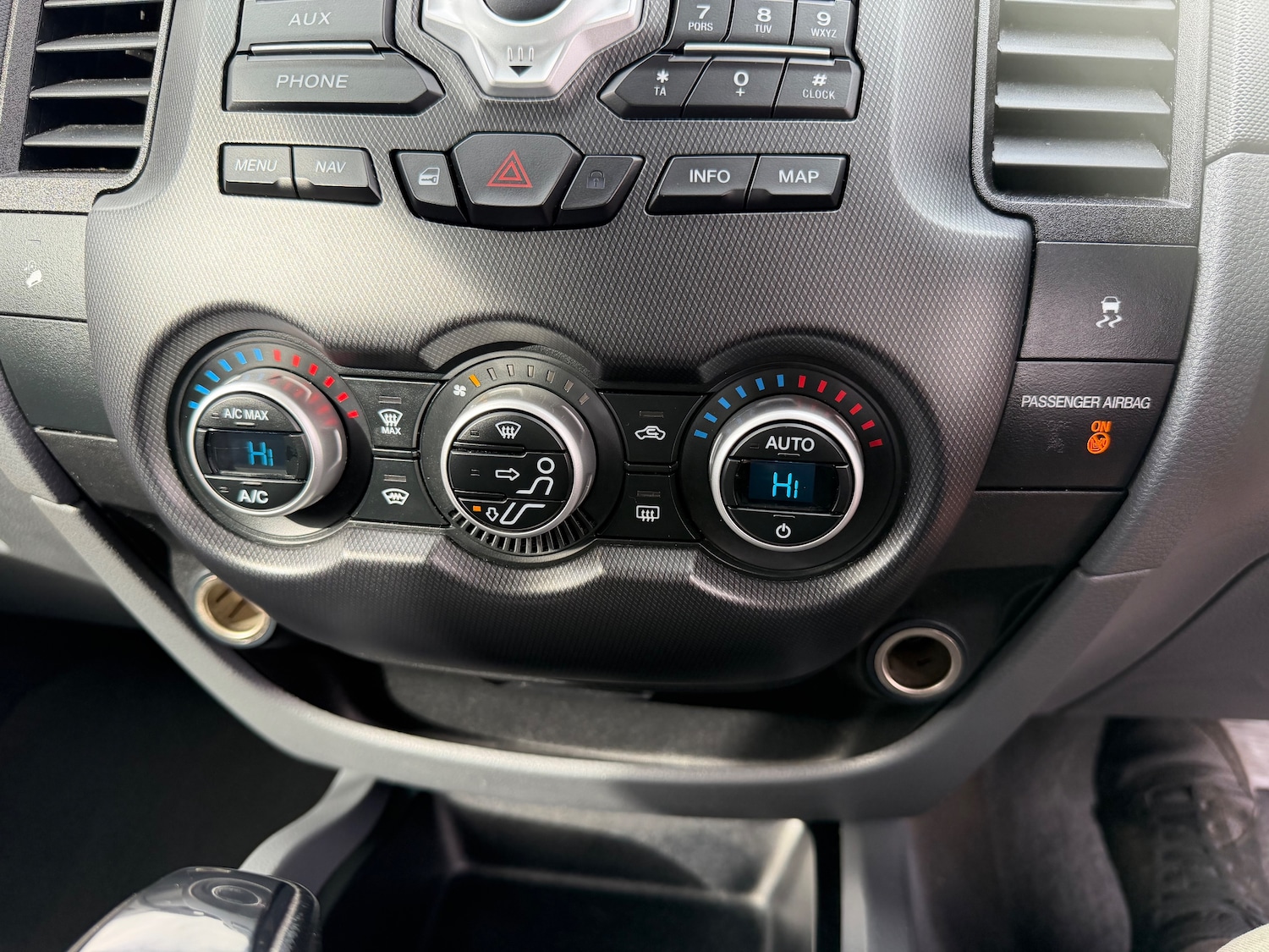 Used Ford Ranger 2015 for sale - 78053658: Photo 27