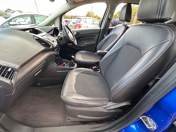 Used Ford Ecosport 2015 for sale - 76030249: Photo