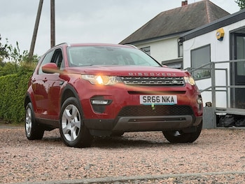 Used Land Rover Discovery Sport 2016 for sale - 78758660: Photo