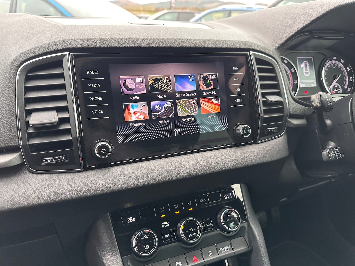 Used Skoda Karoq 2018 for sale - 76410431: Photo 14