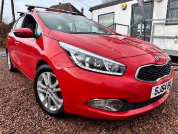2014 (64) - 1.6 CRDi 2 5dr