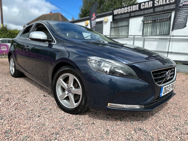 Used Volvo V40 2013 for sale - 75314643: Photo 1