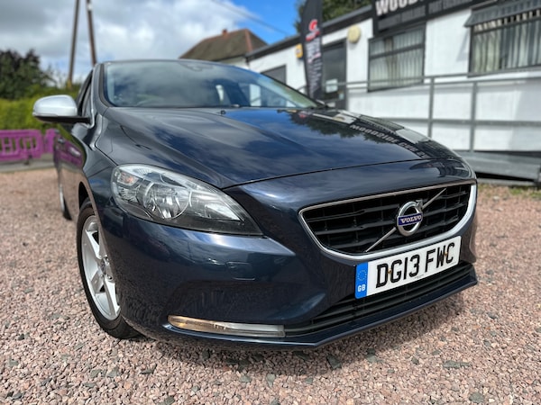 Used Volvo V40 2013 for sale - 75314643: Photo 3