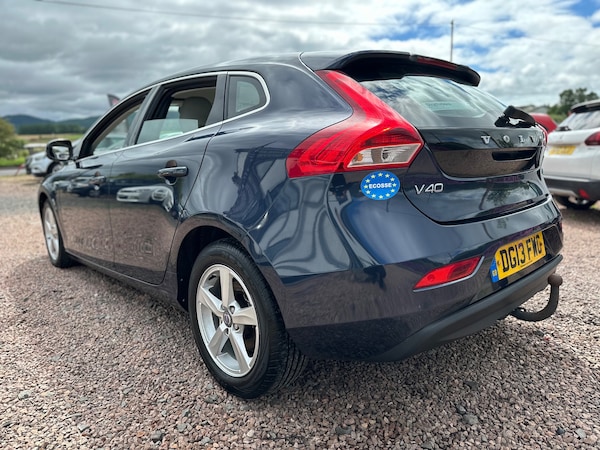 Used Volvo V40 2013 for sale - 75314643: Photo 4