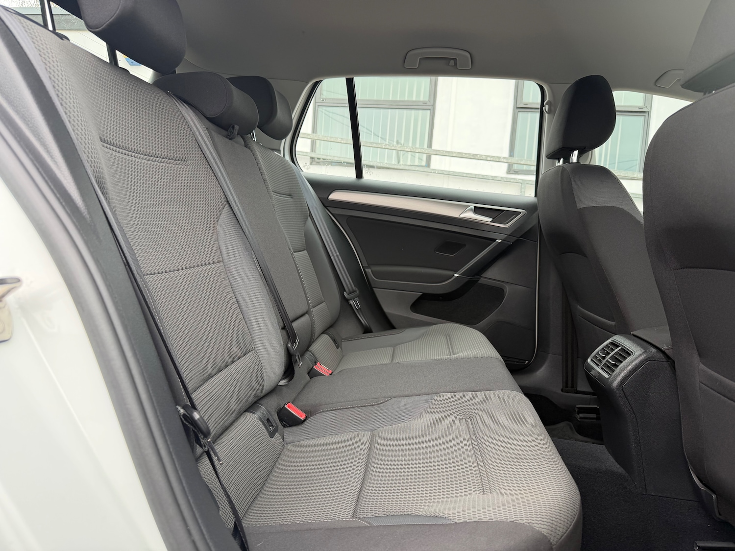 Used Volkswagen Golf 2016 for sale - 78029061: Photo 11