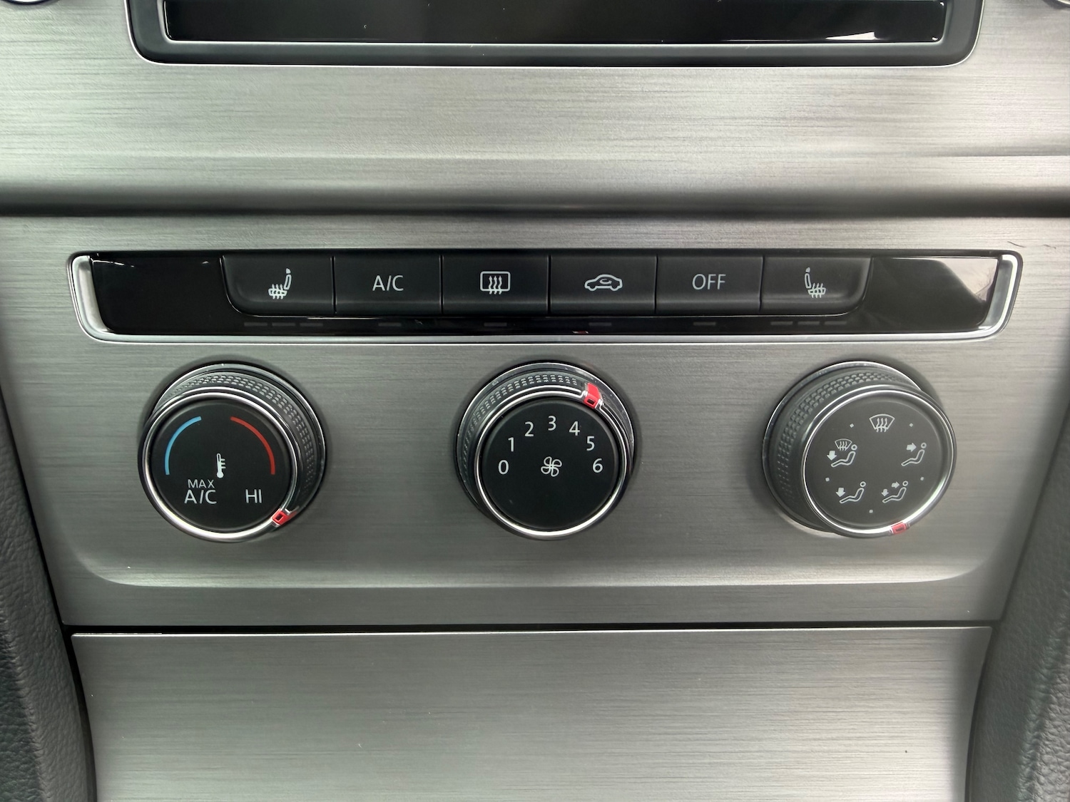 Used Volkswagen Golf 2016 for sale - 78029061: Photo 25