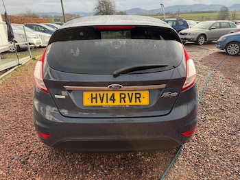 Used Ford Fiesta 2014 for sale - 77493803: Photo