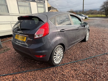 Used Ford Fiesta 2014 for sale - 77493803: Photo