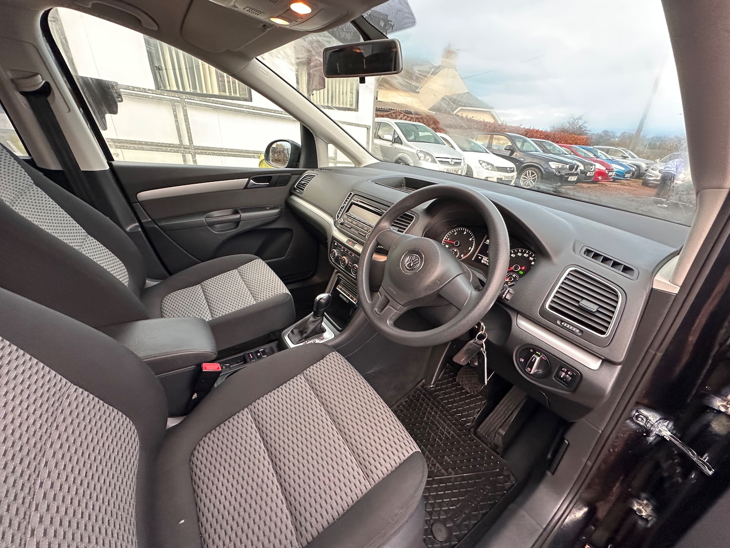 Used Volkswagen Sharan 2014 for sale - 76520252: Photo 14