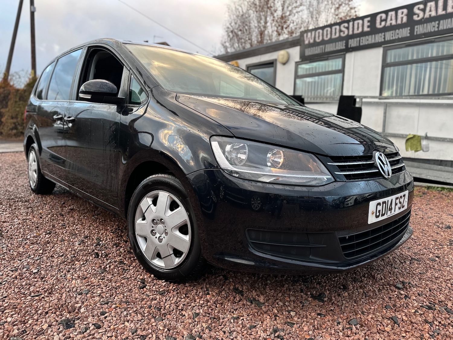 Used Volkswagen Sharan 2014 for sale - 76520252: Photo 2
