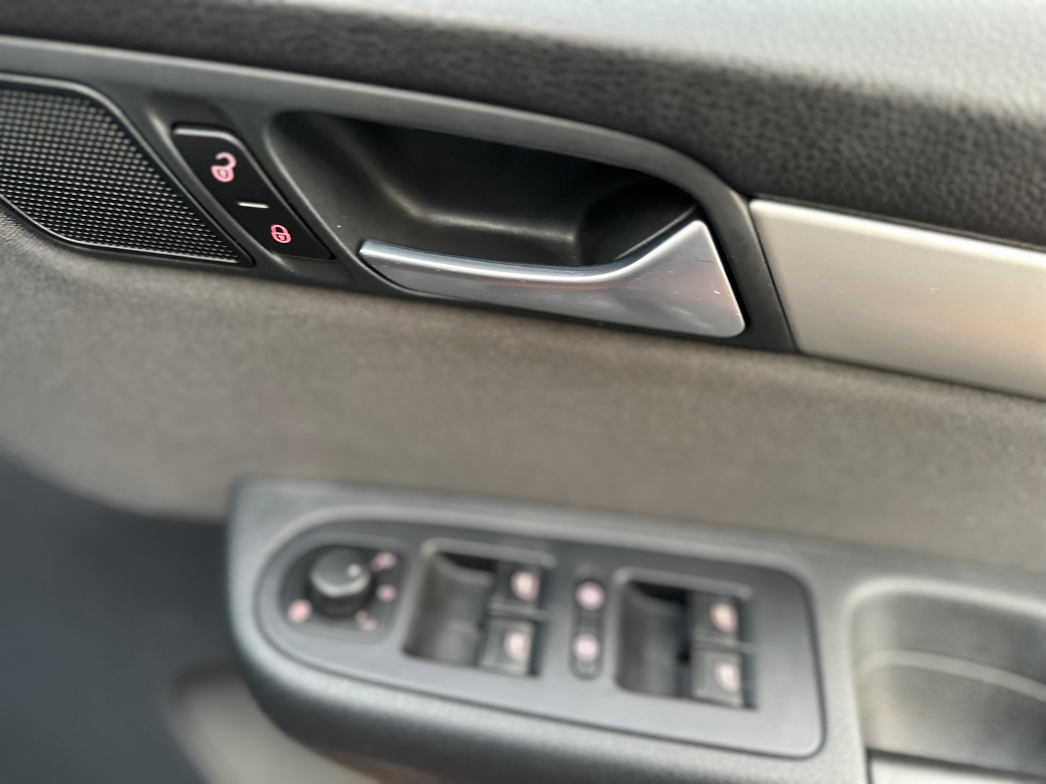 Used Volkswagen Sharan 2014 for sale - 76520252: Photo 9