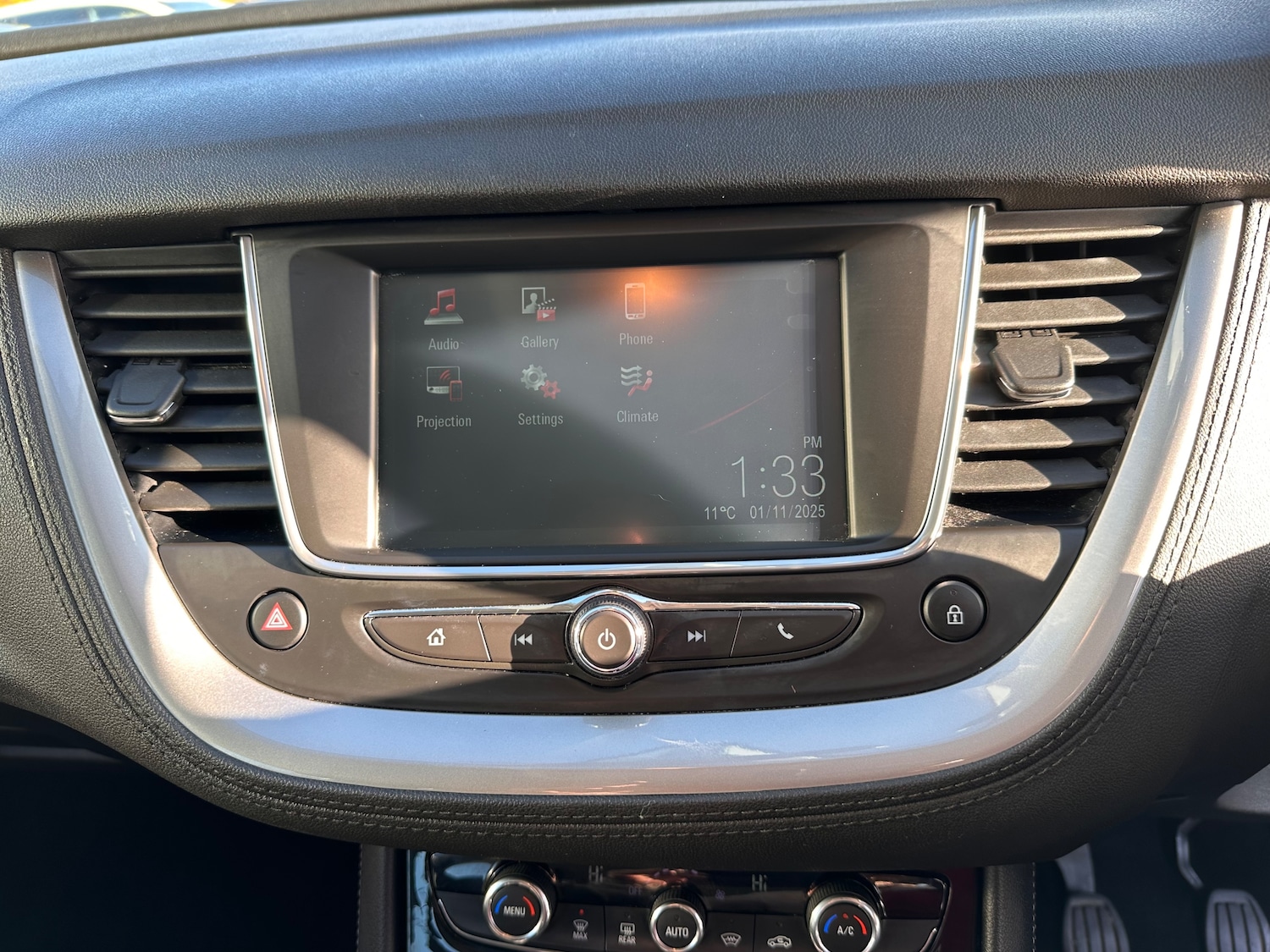 Used Vauxhall Grandland X 2018 for sale - 76438900: Photo 16