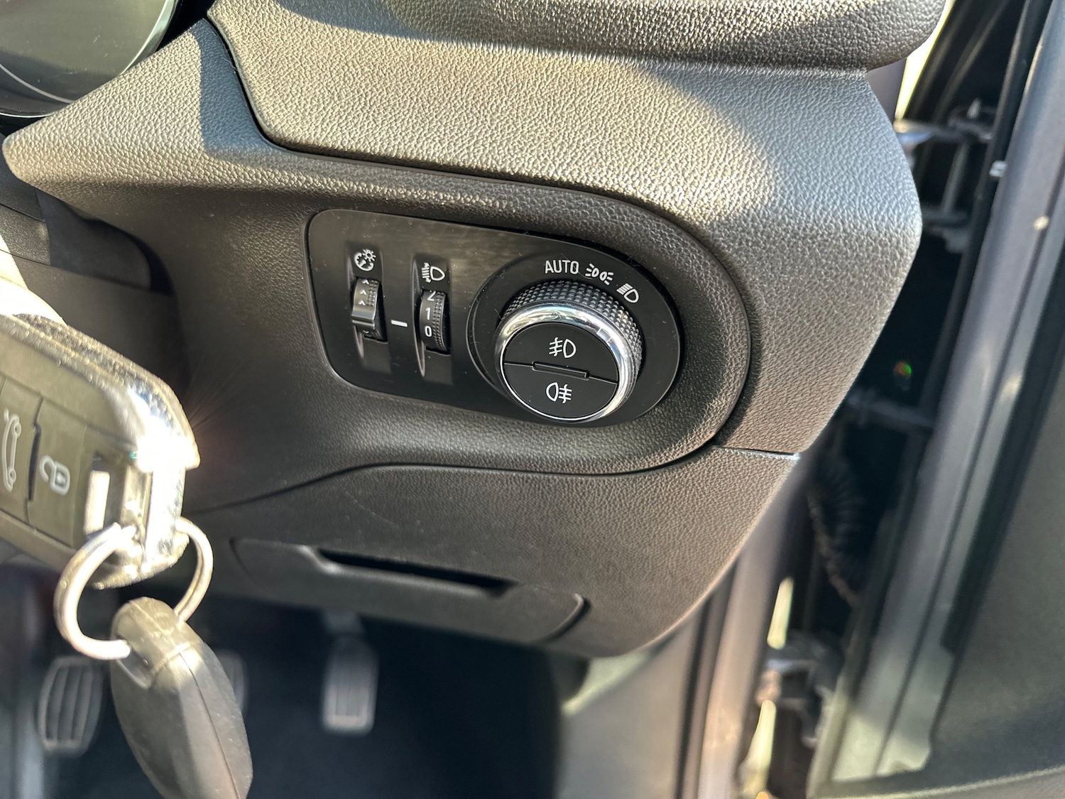 Used Vauxhall Grandland X 2018 for sale - 76438900: Photo 9