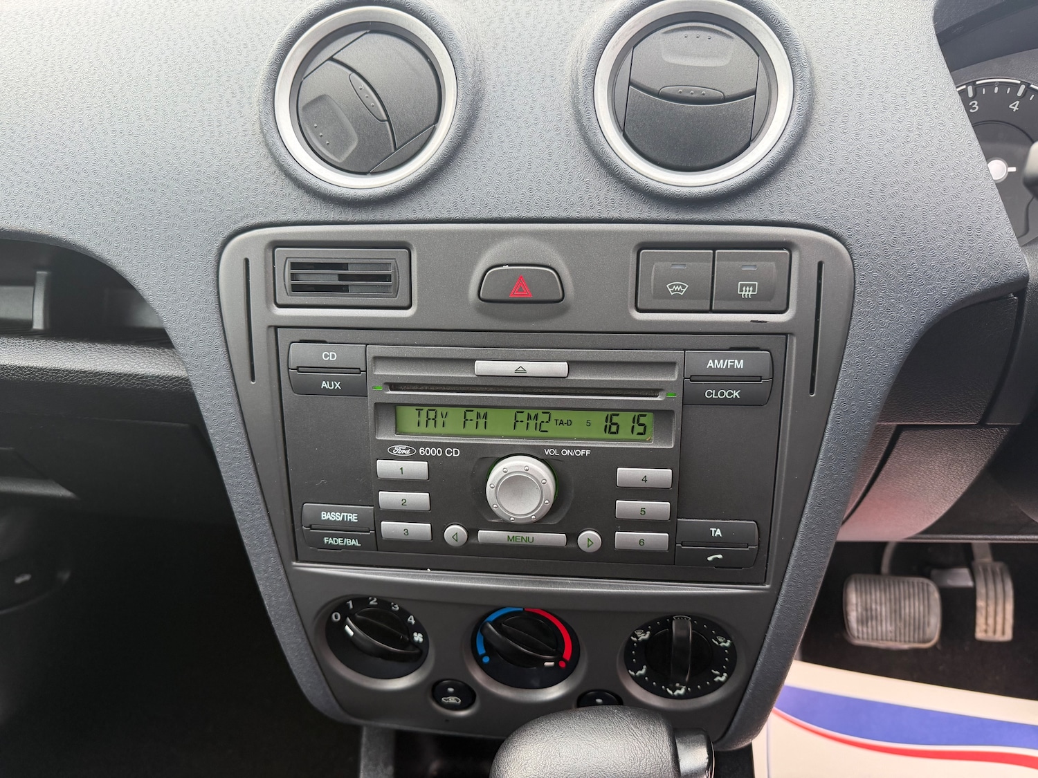 Used Ford Fusion 2010 for sale - 77747370: Photo 16