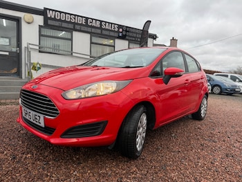 Used Ford Fiesta 2015 for sale - 77688184: Photo