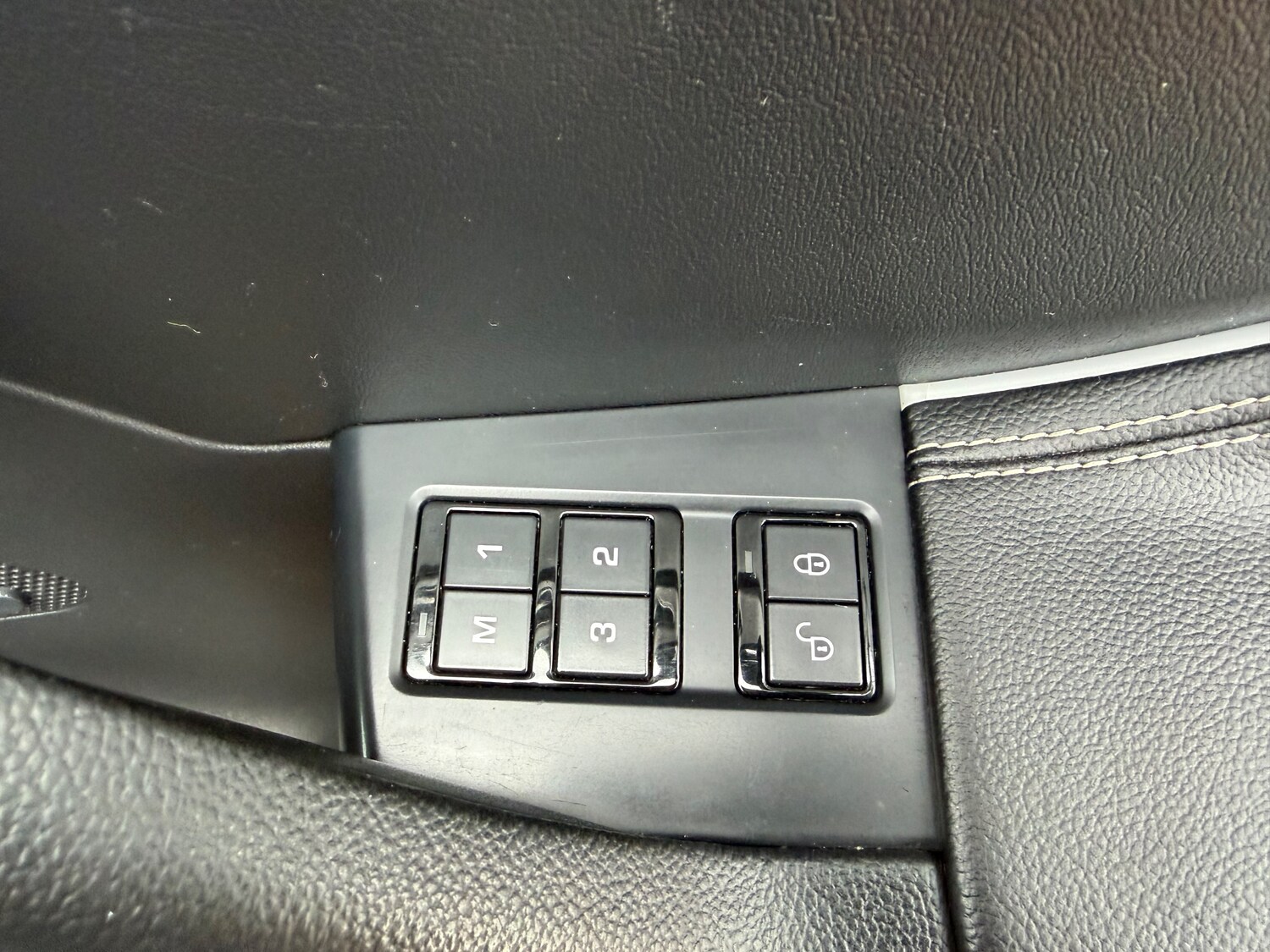 Used Jaguar F-Pace 2016 for sale - 77979099: Photo 18