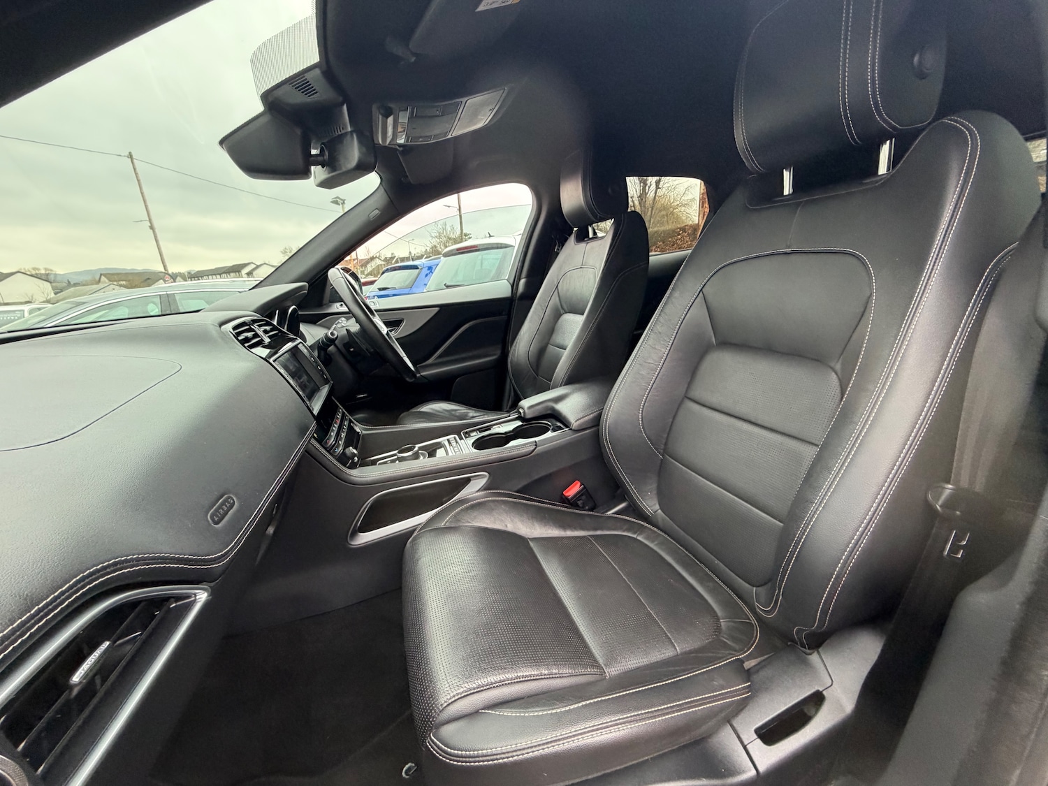 Used Jaguar F-Pace 2016 for sale - 77979099: Photo 9