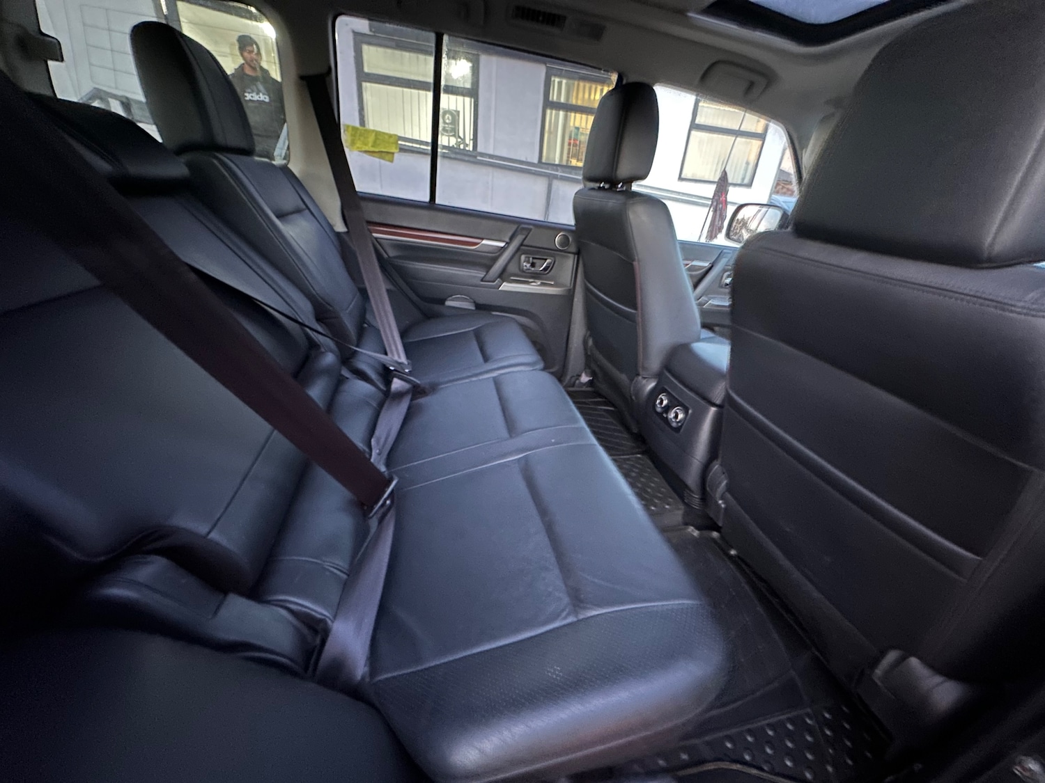 Used Mitsubishi Shogun 2014 for sale - 76754760: Photo 10