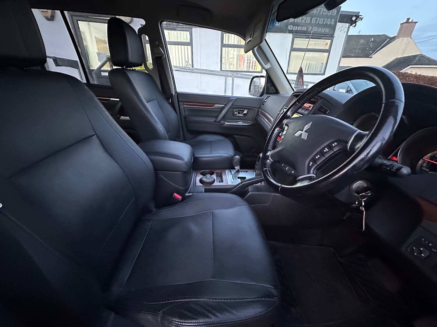 Used Mitsubishi Shogun 2014 for sale - 76754760: Photo 14