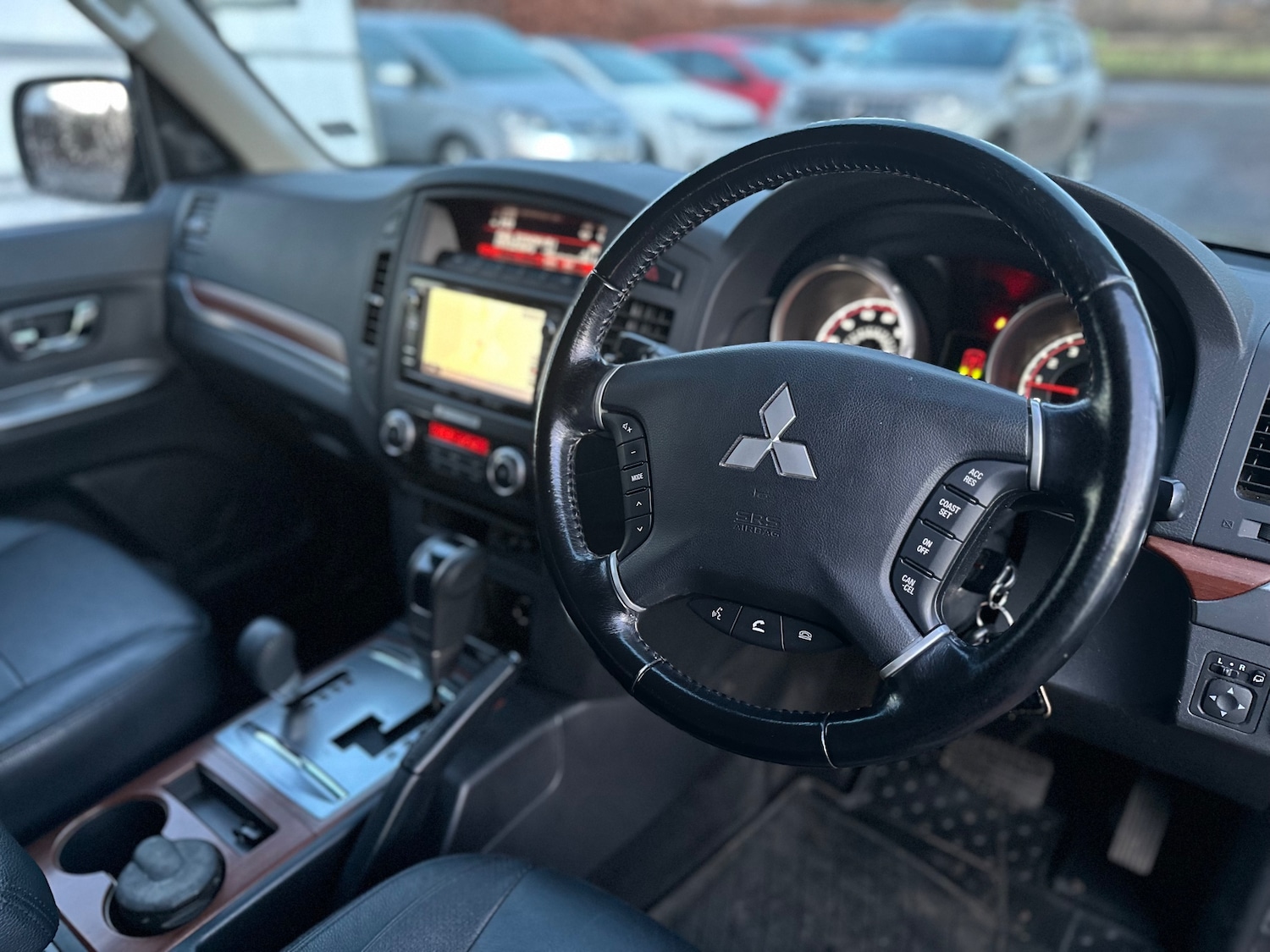 Used Mitsubishi Shogun 2014 for sale - 76754760: Photo 16