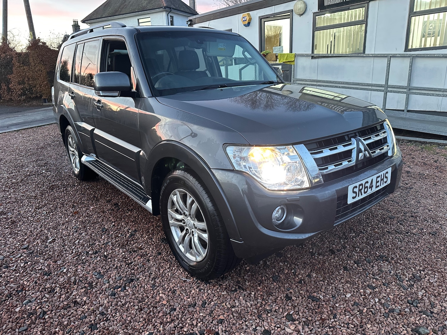 Used Mitsubishi Shogun 2014 for sale - 76754760: Photo 4