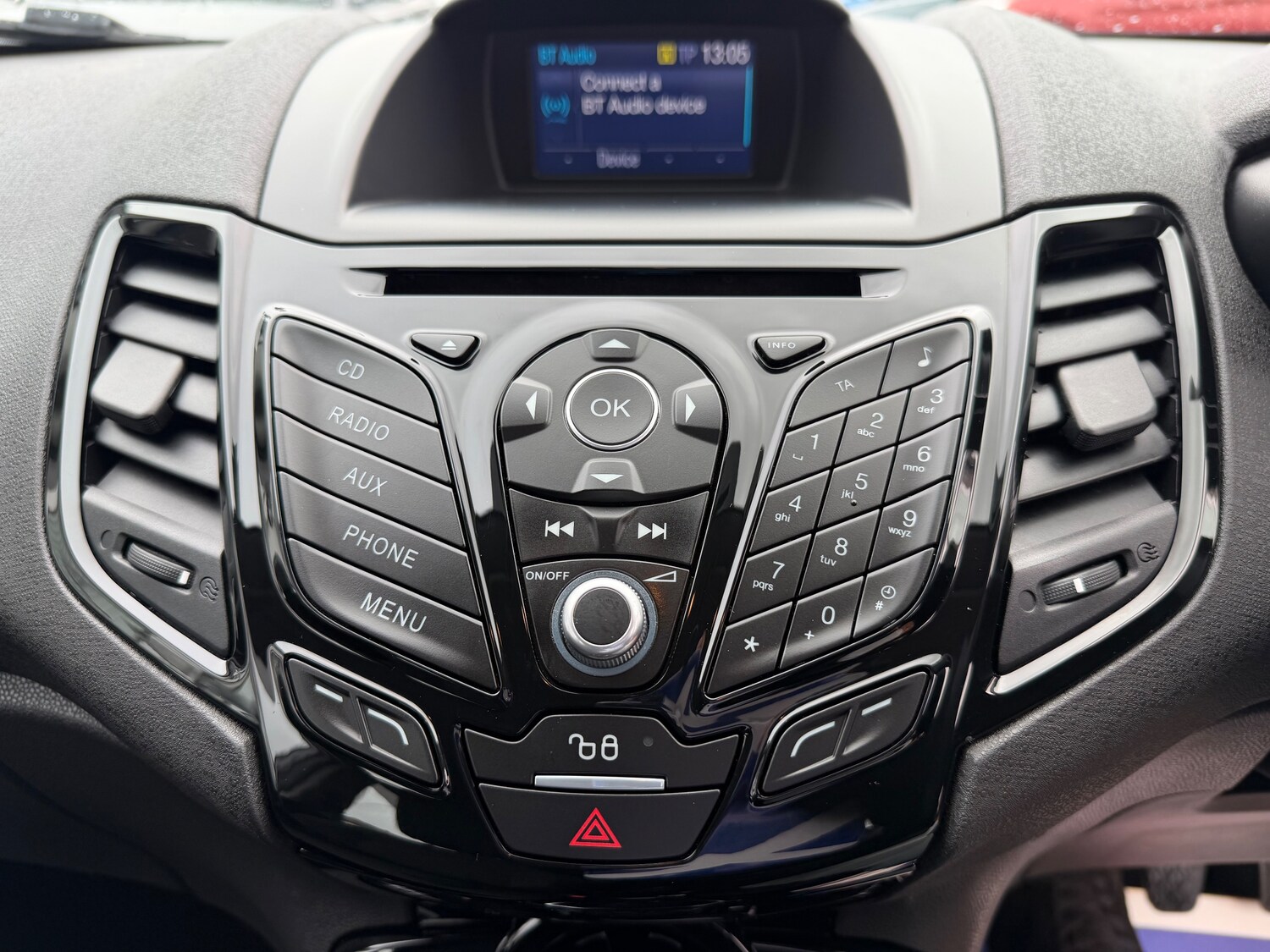 Used Ford Fiesta 2015 for sale - 77904340: Photo 26