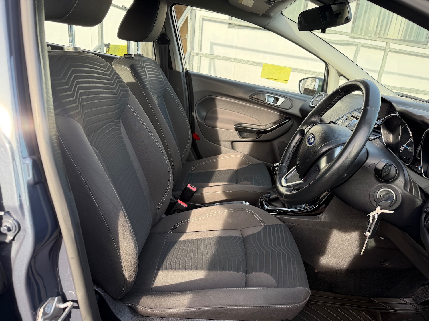 Used Ford Fiesta 2015 for sale - 77557308: Photo 12